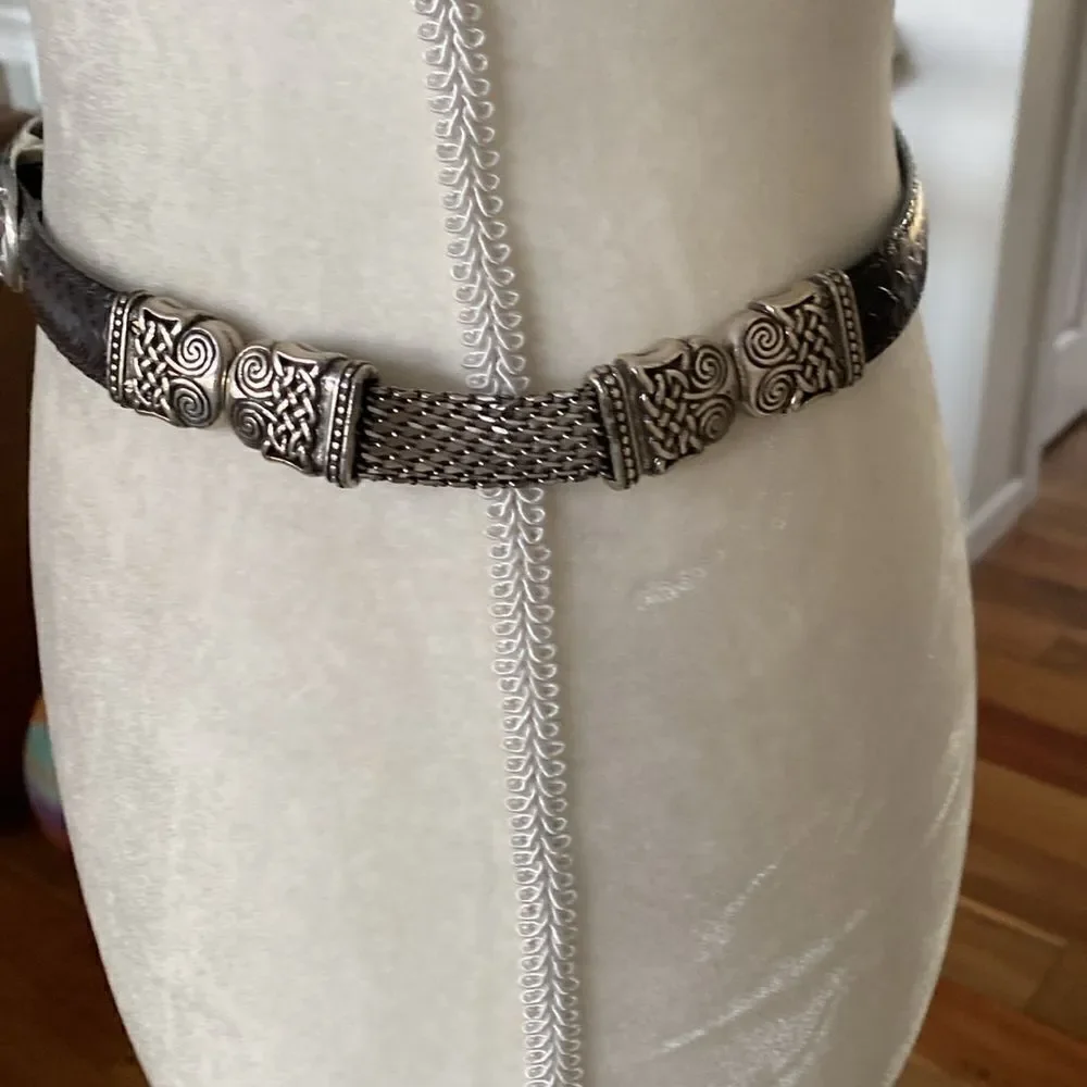 Brighton  reversible  belt